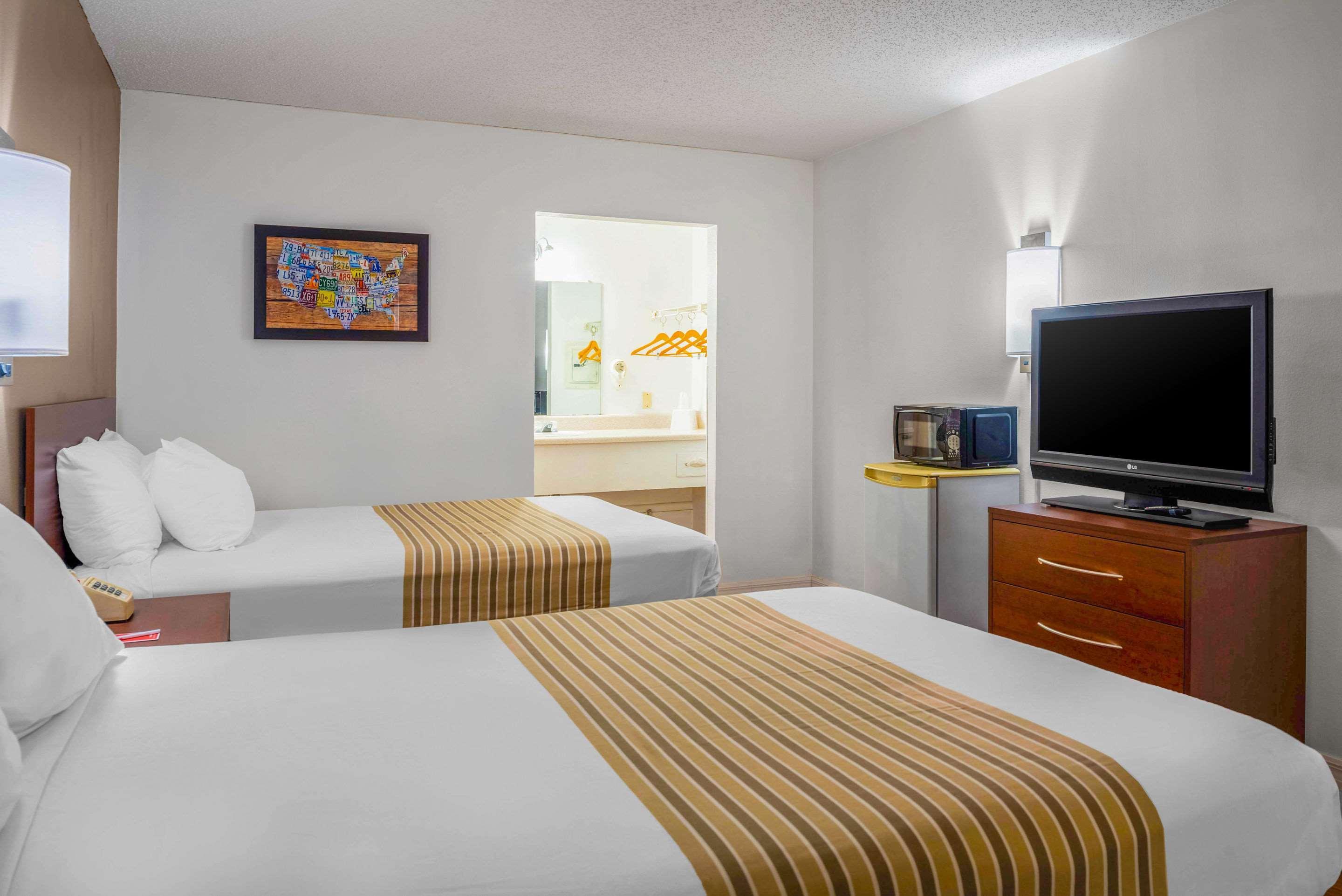 Econo Lodge Crystal River Esterno foto